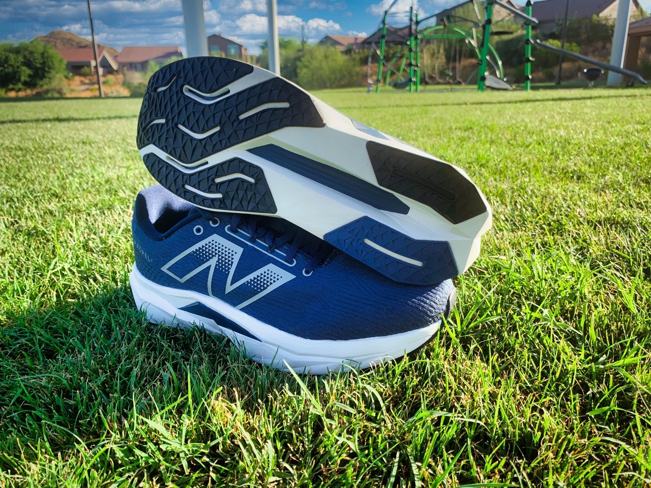 Picture of New Balance FuelCell Propel v5