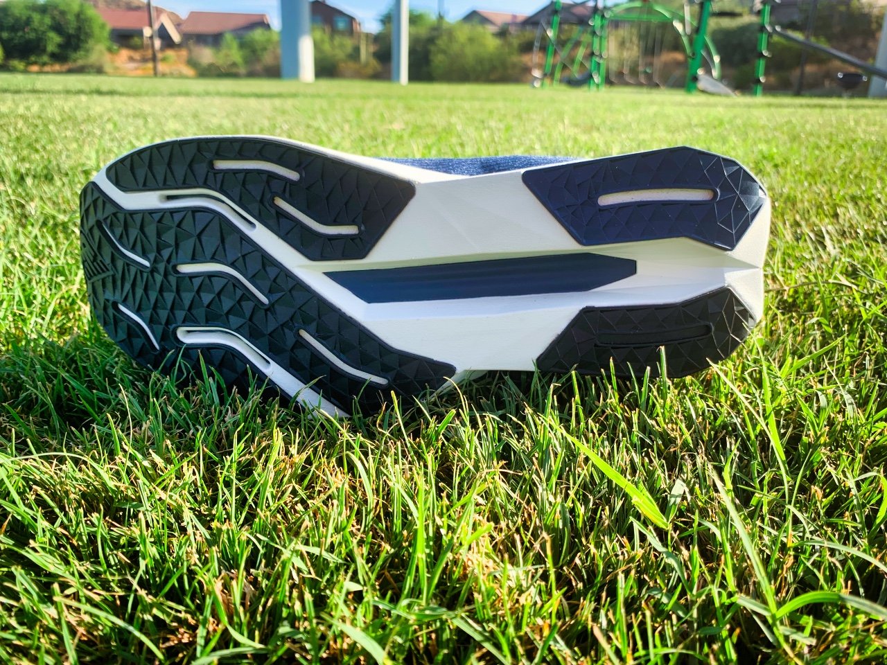 Picture of New Balance FuelCell Propel v5