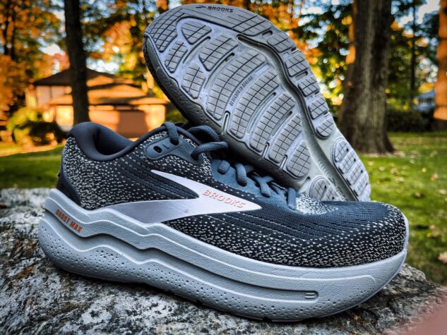 Picture of Brooks Ghost Max 2