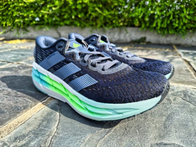Picture of adidas adiSTAR 4