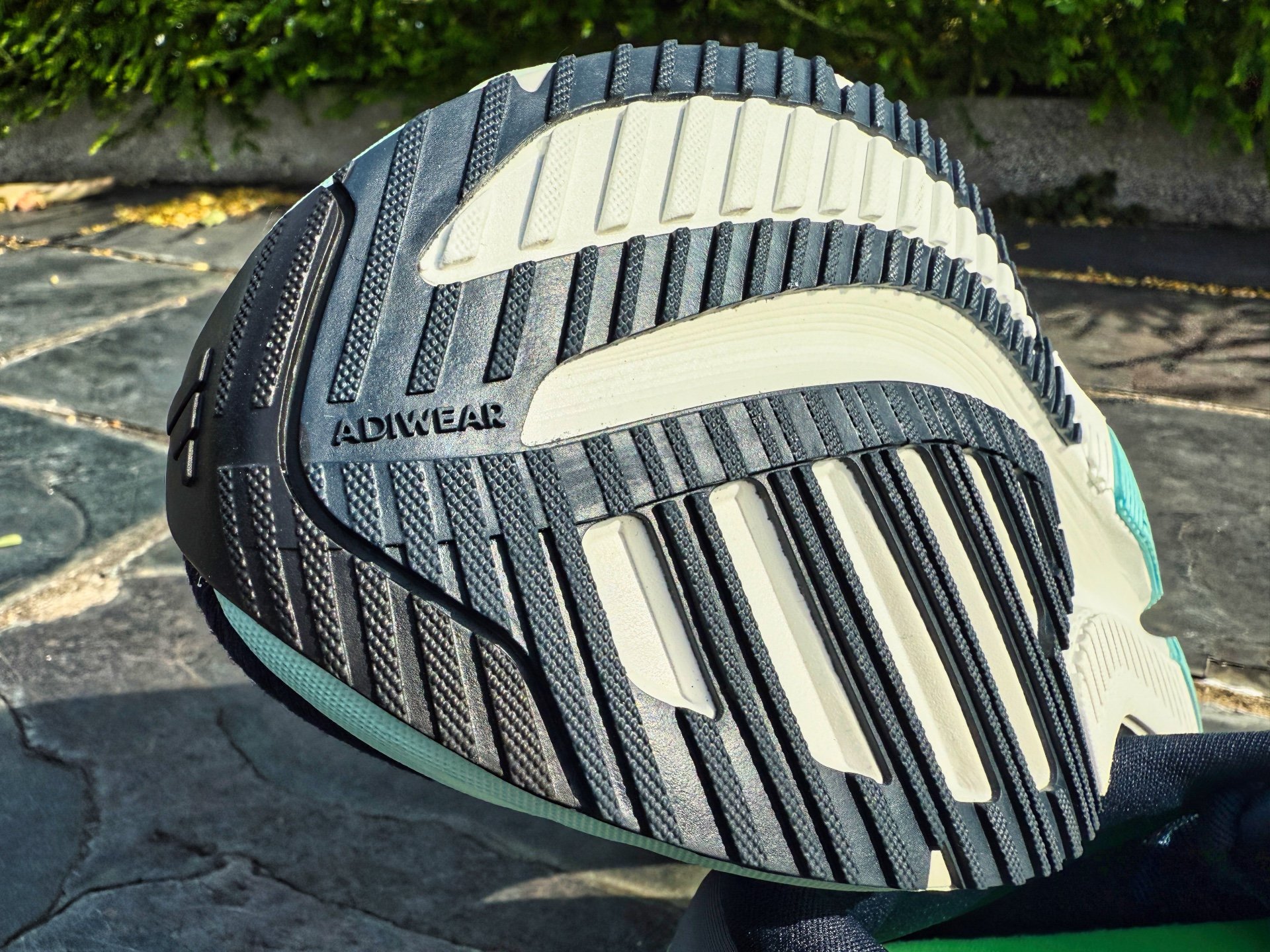 Picture of adidas adiSTAR 4