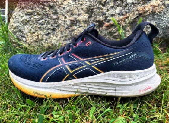 Picture of ASICS Gel Kayano 32