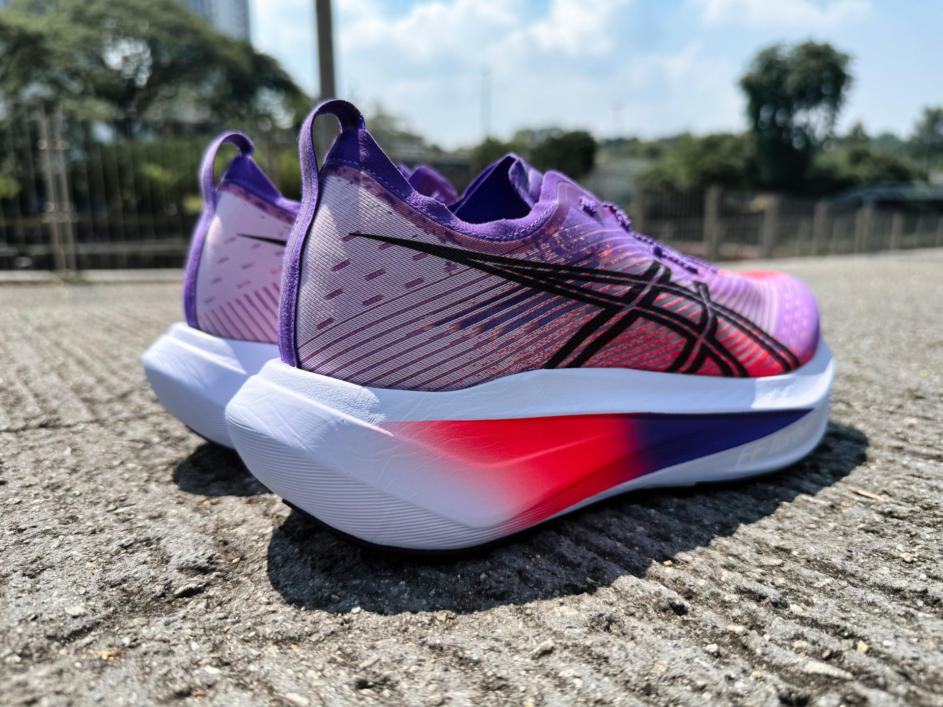 Picture of ASICS MEGABLAST