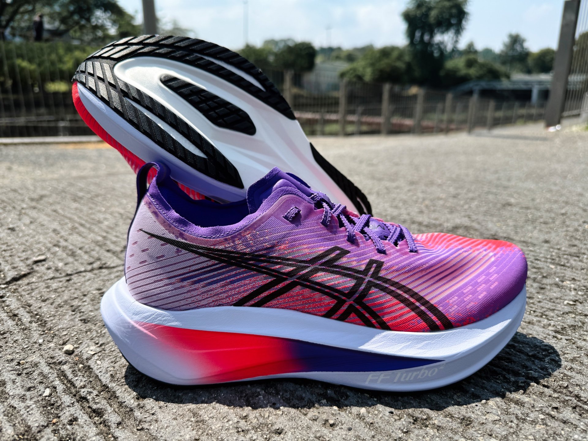Picture of ASICS MEGABLAST