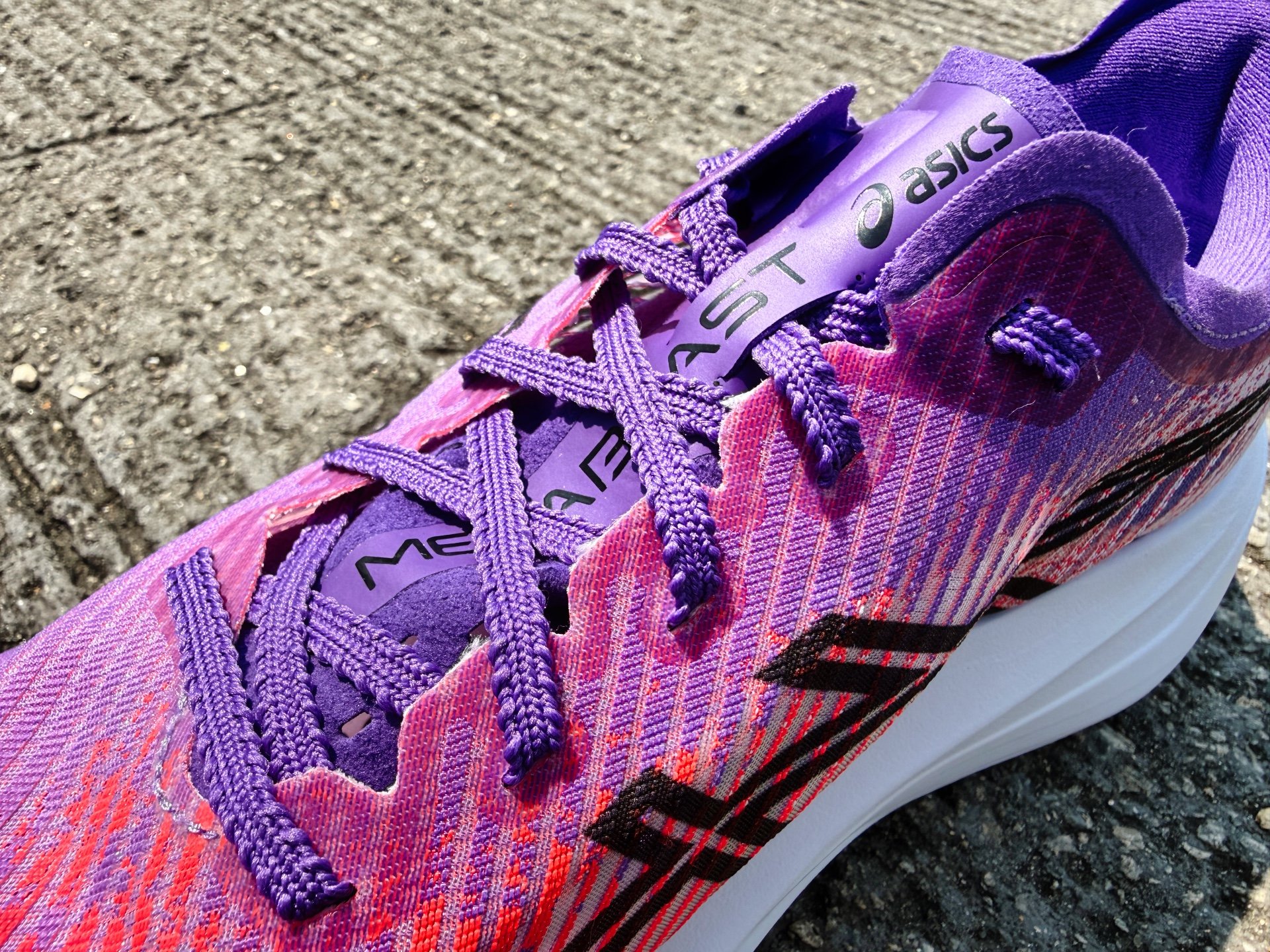 Picture of ASICS MEGABLAST