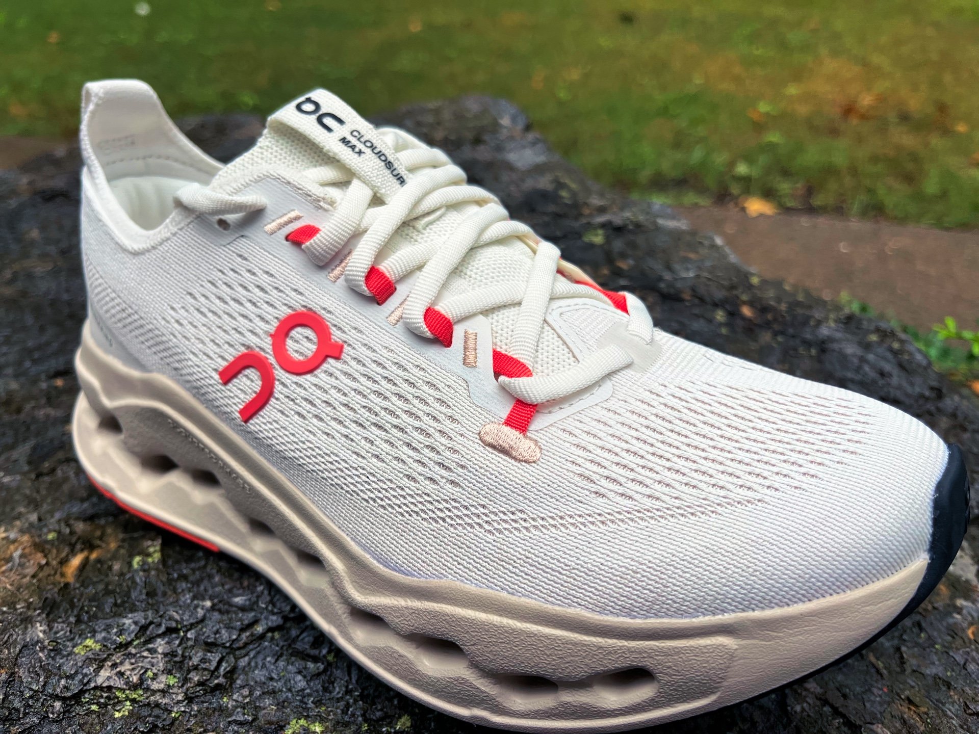 Picture of On Cloudsurfer Max