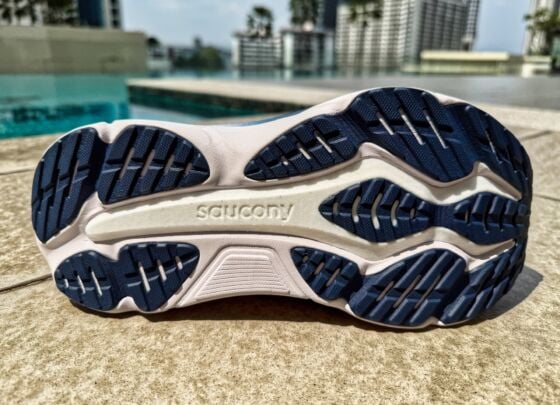 Picture of Saucony Hurricane 25