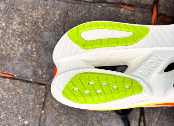 Picture of HOKA Mach X 3