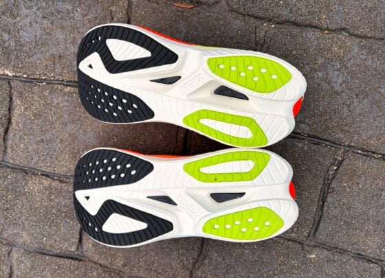 Picture of HOKA Mach X 3