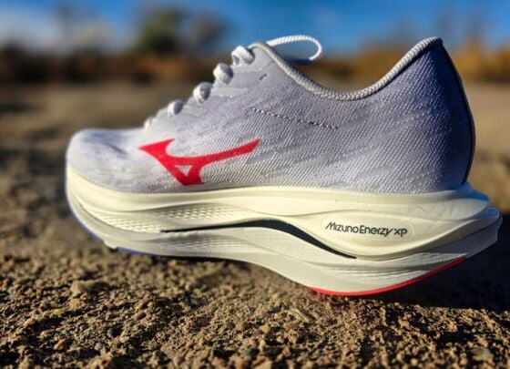 Picture of Mizuno Wave Rebellion Flash 3