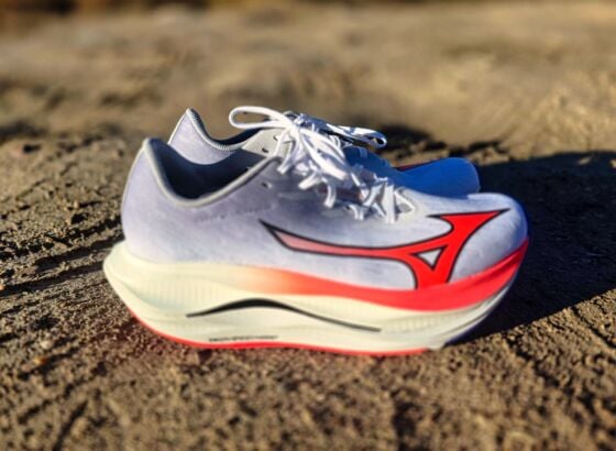 Picture of Mizuno Wave Rebellion Flash 3